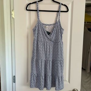 Hollister size large blue floral dress NWT